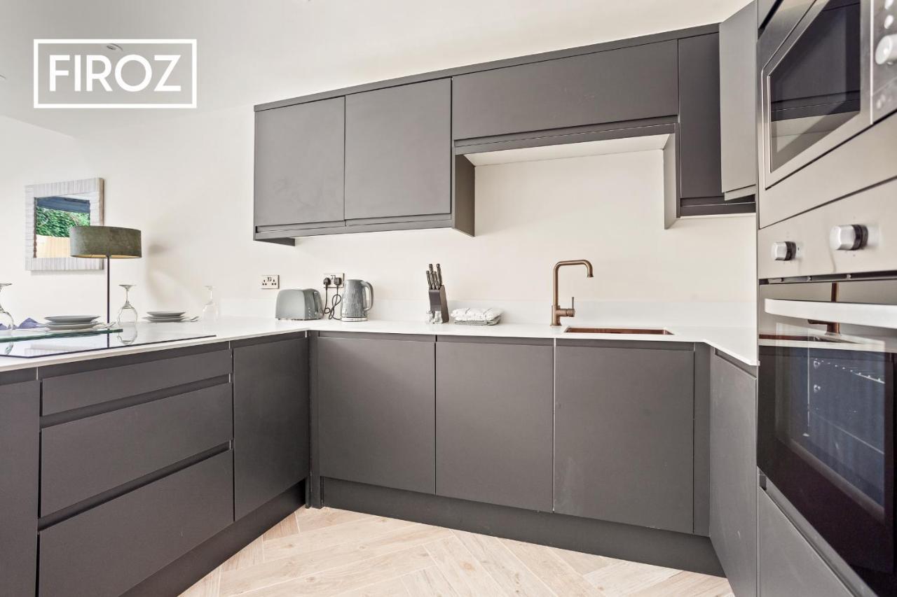 Spacious 4 Bedroom 3 Bath House For Families & Contractors With Free Parking, Fast Wi-Fi & Netflix By Firoz Property Management 利兹 外观 照片